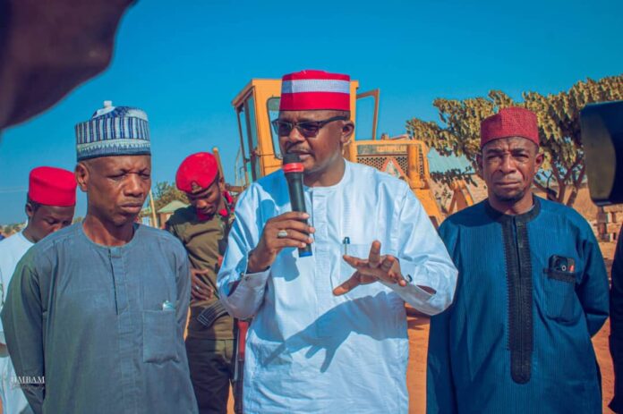 12015538 b9b6 4122 be23 d88174bd1196