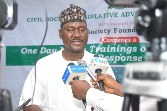 661528b5 4823 40f3 94c4 eae43b645985